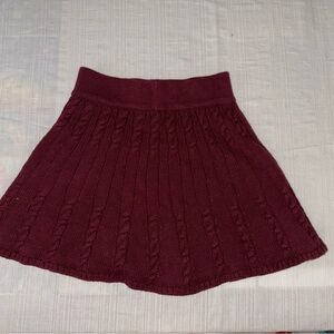 Hollister Burgundy Knit Pullover